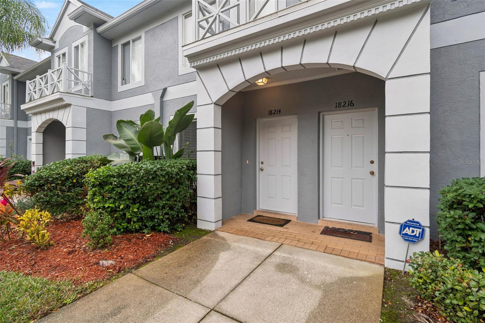 18214 PARADISE POINT DR, TAMPA, FL — photo 4