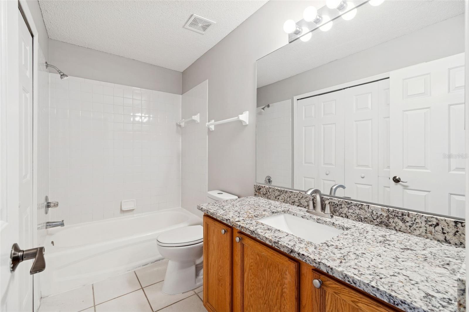 18214 PARADISE POINT DR, TAMPA, FL — photo 26