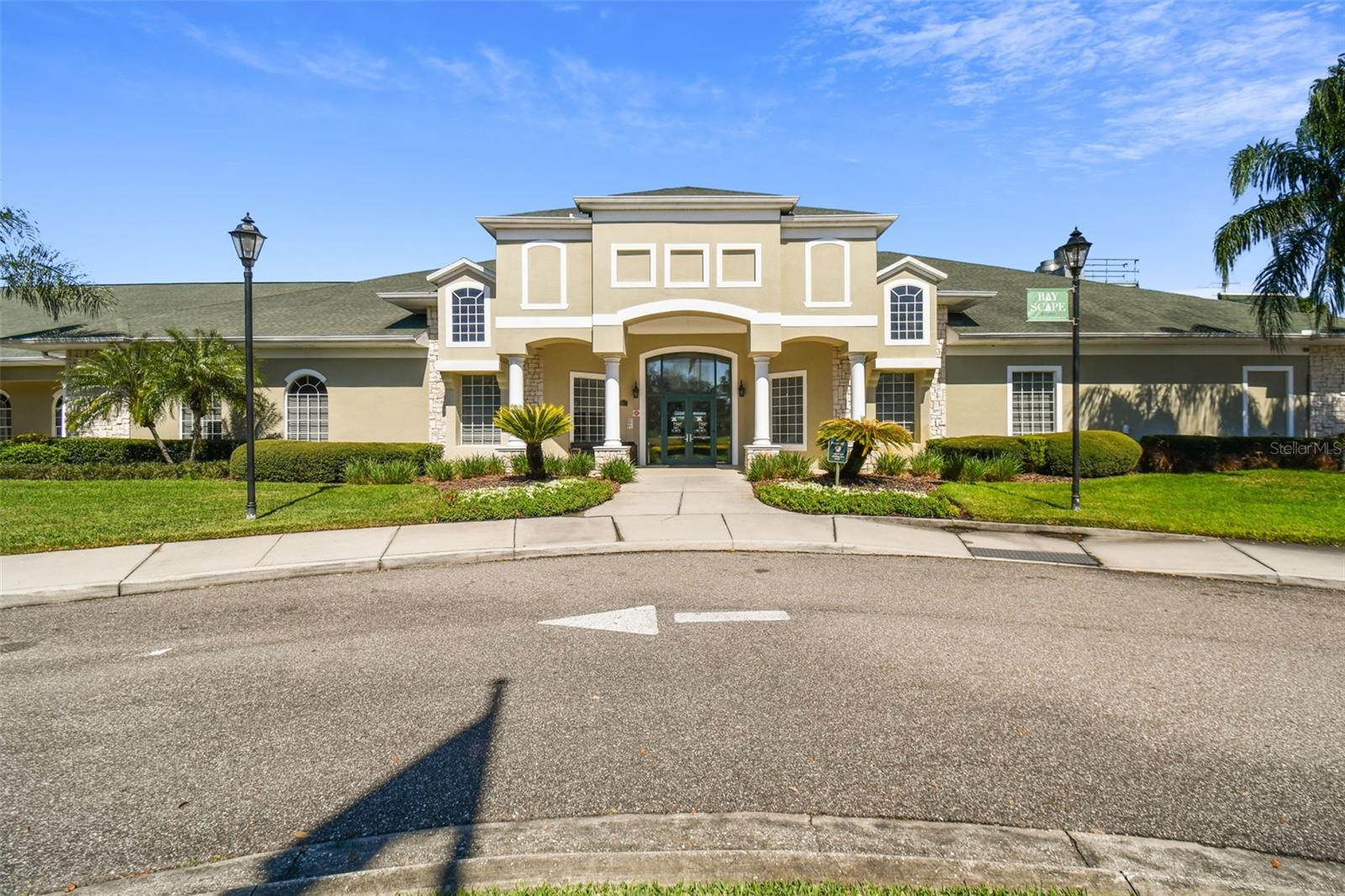 18214 PARADISE POINT DR, TAMPA, FL — photo 47