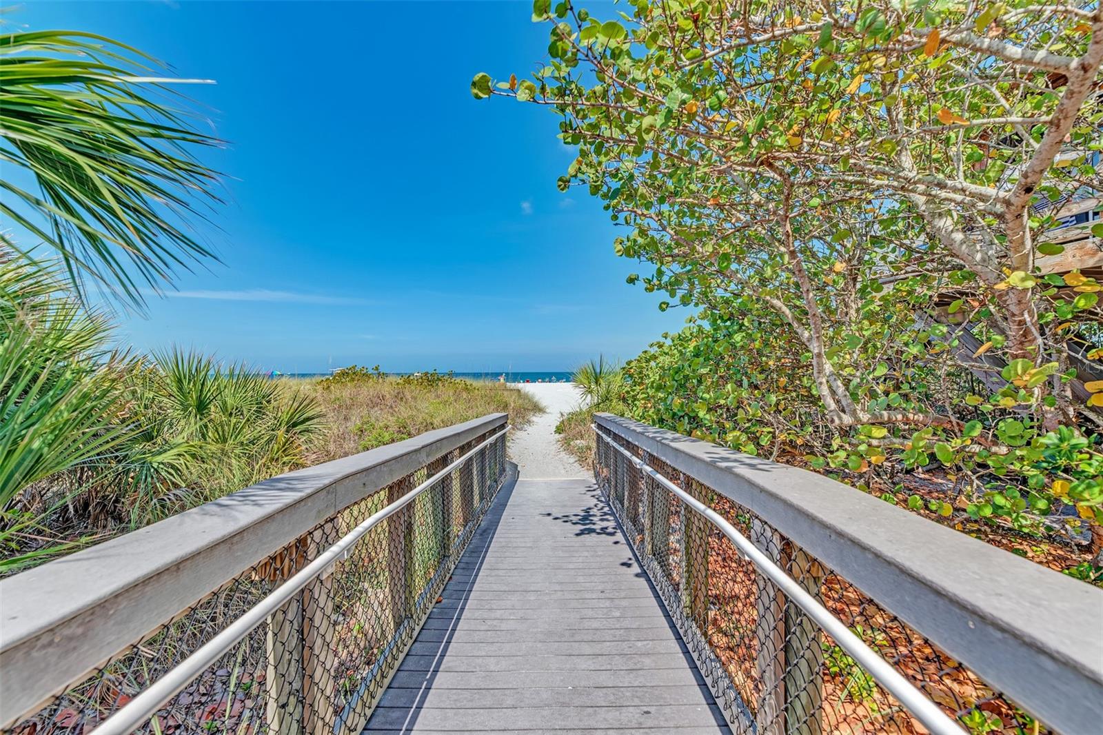 282 SANTA MARIA ST, VENICE, FL — photo 33