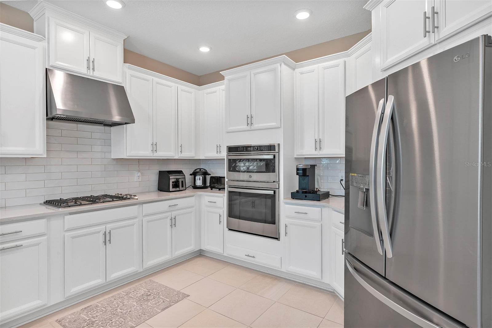 2722 SURF TOP RD, CLERMONT, FL — photo 9