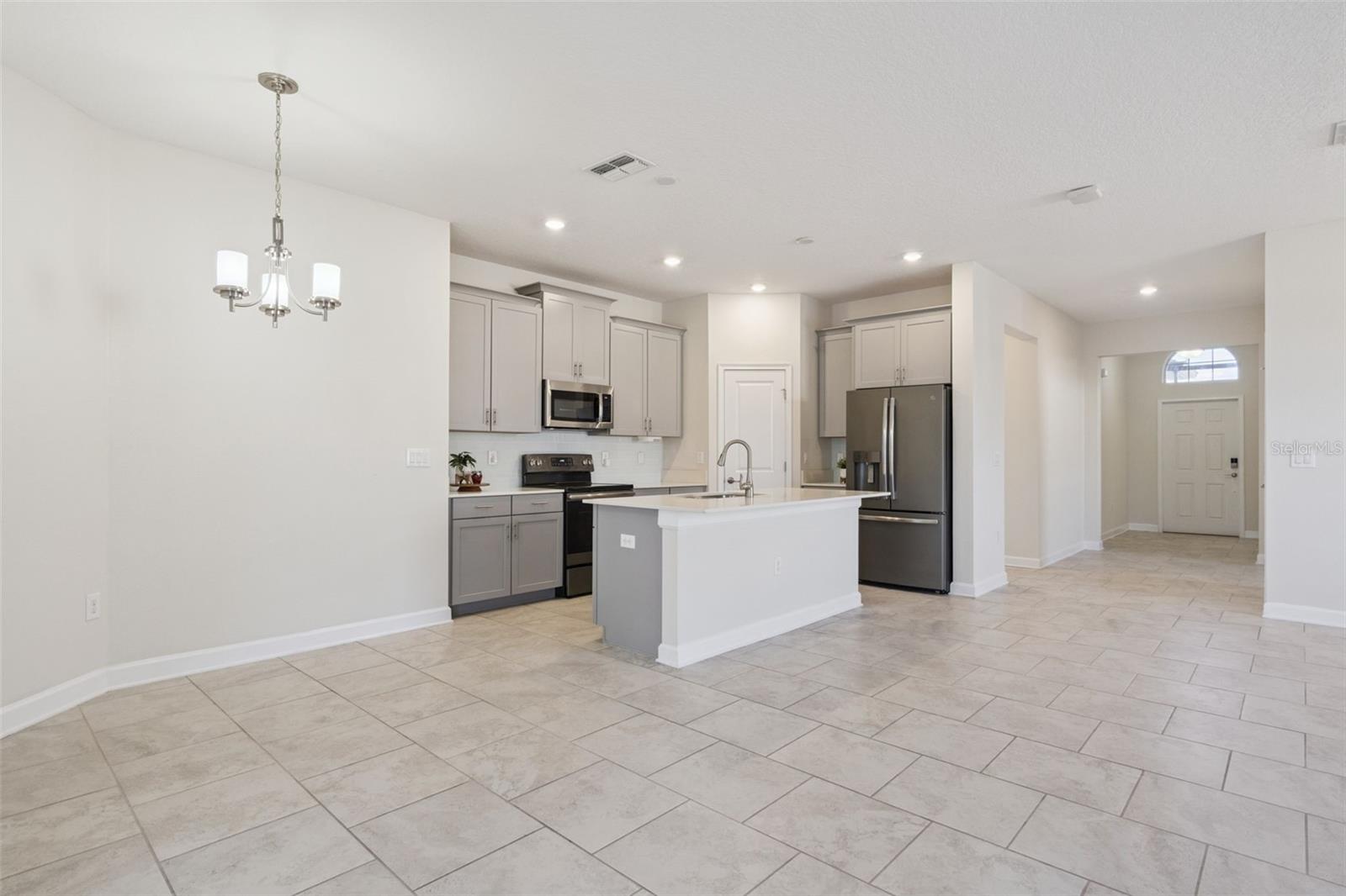 2733 ATTWATER LOOP, WINTER HAVEN, FL — photo 12