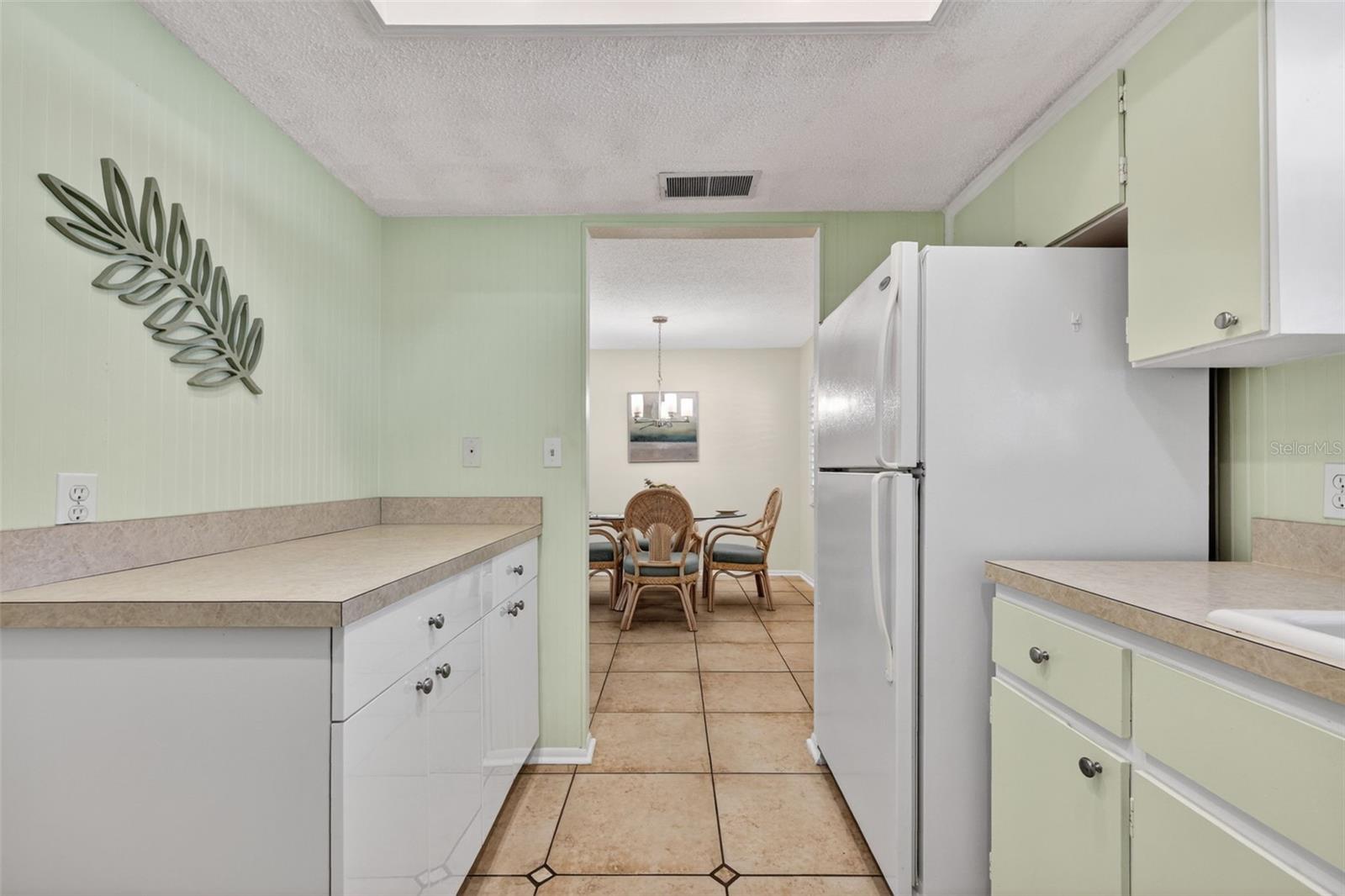 1100 E BAY DR #43, LARGO, FL — photo 4