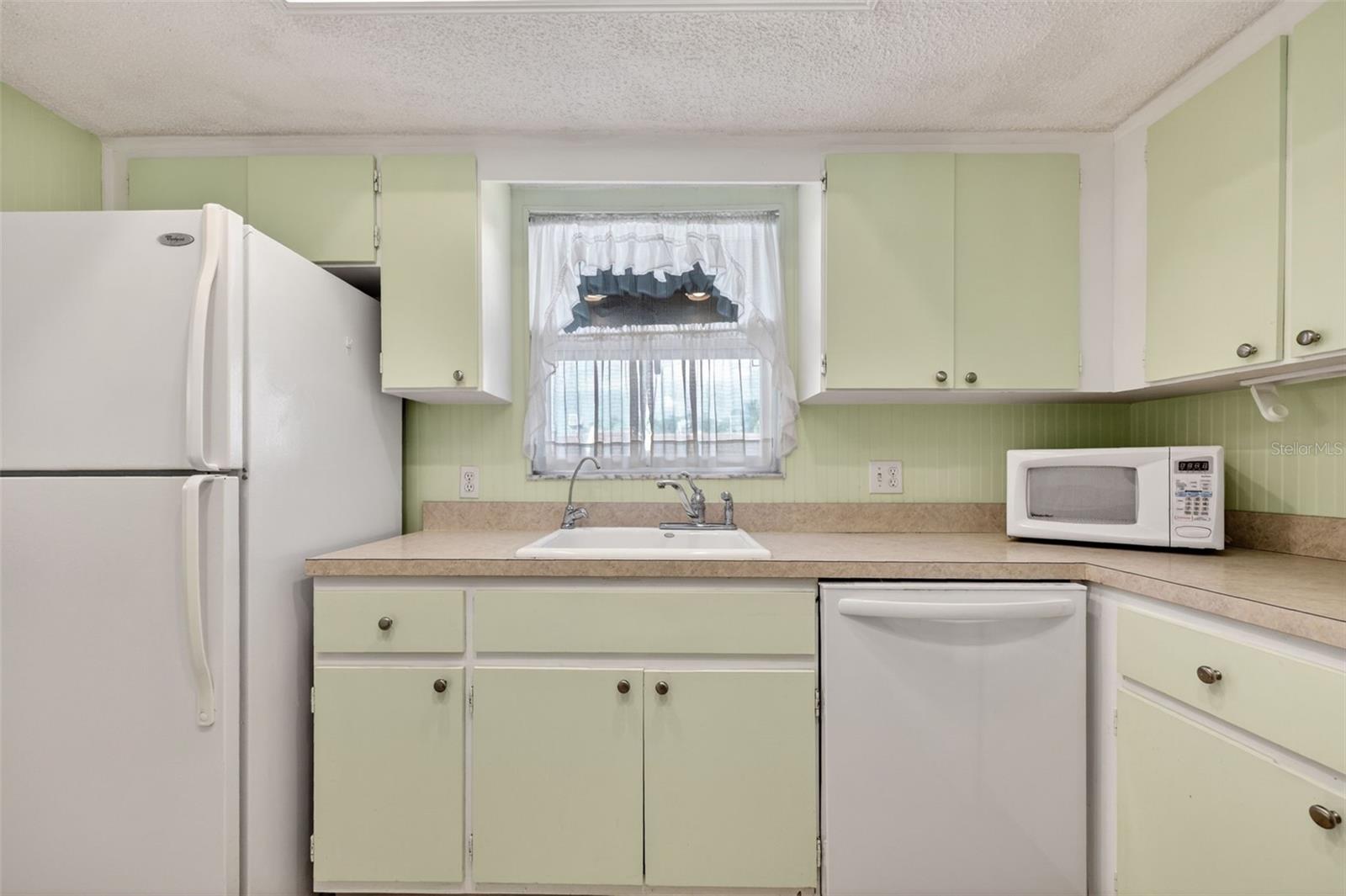 1100 E BAY DR #43, LARGO, FL — photo 5