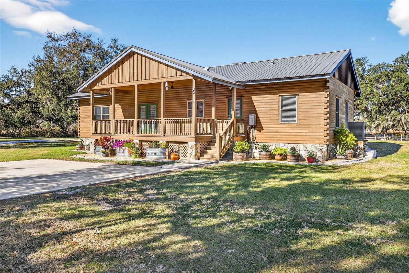 6750 SUTTON OAKS LN, ZEPHYRHILLS, FL — photo 3