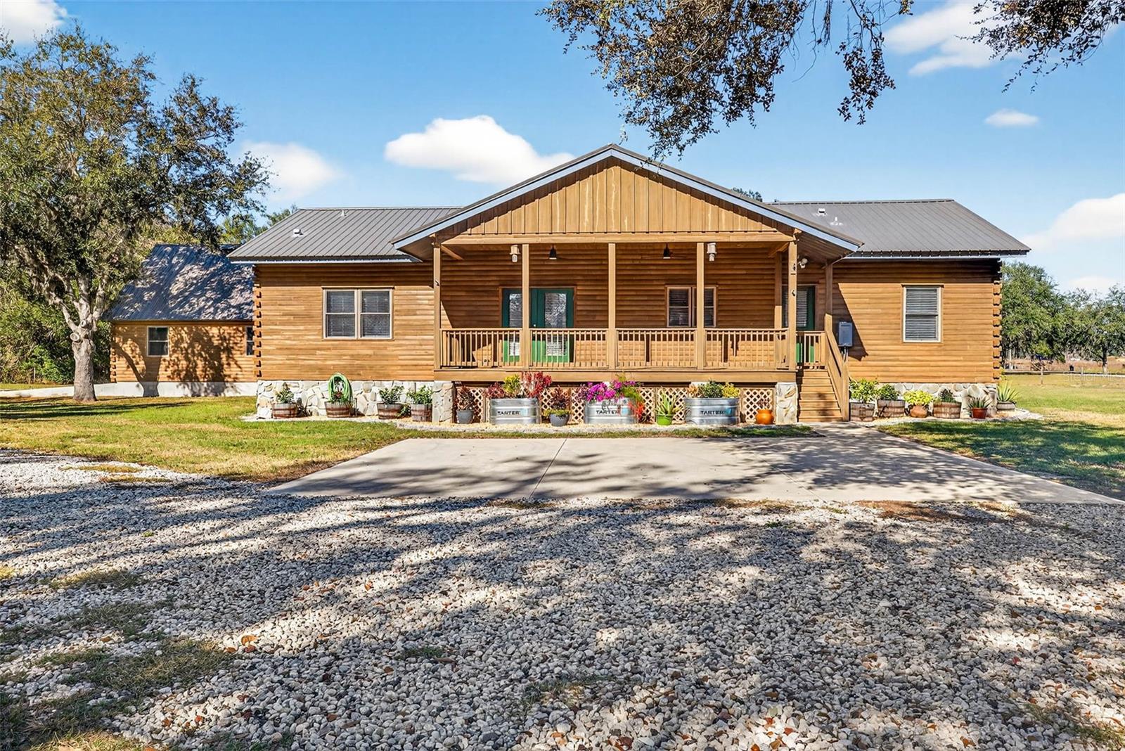 6750 SUTTON OAKS LN, ZEPHYRHILLS, FL — photo 4