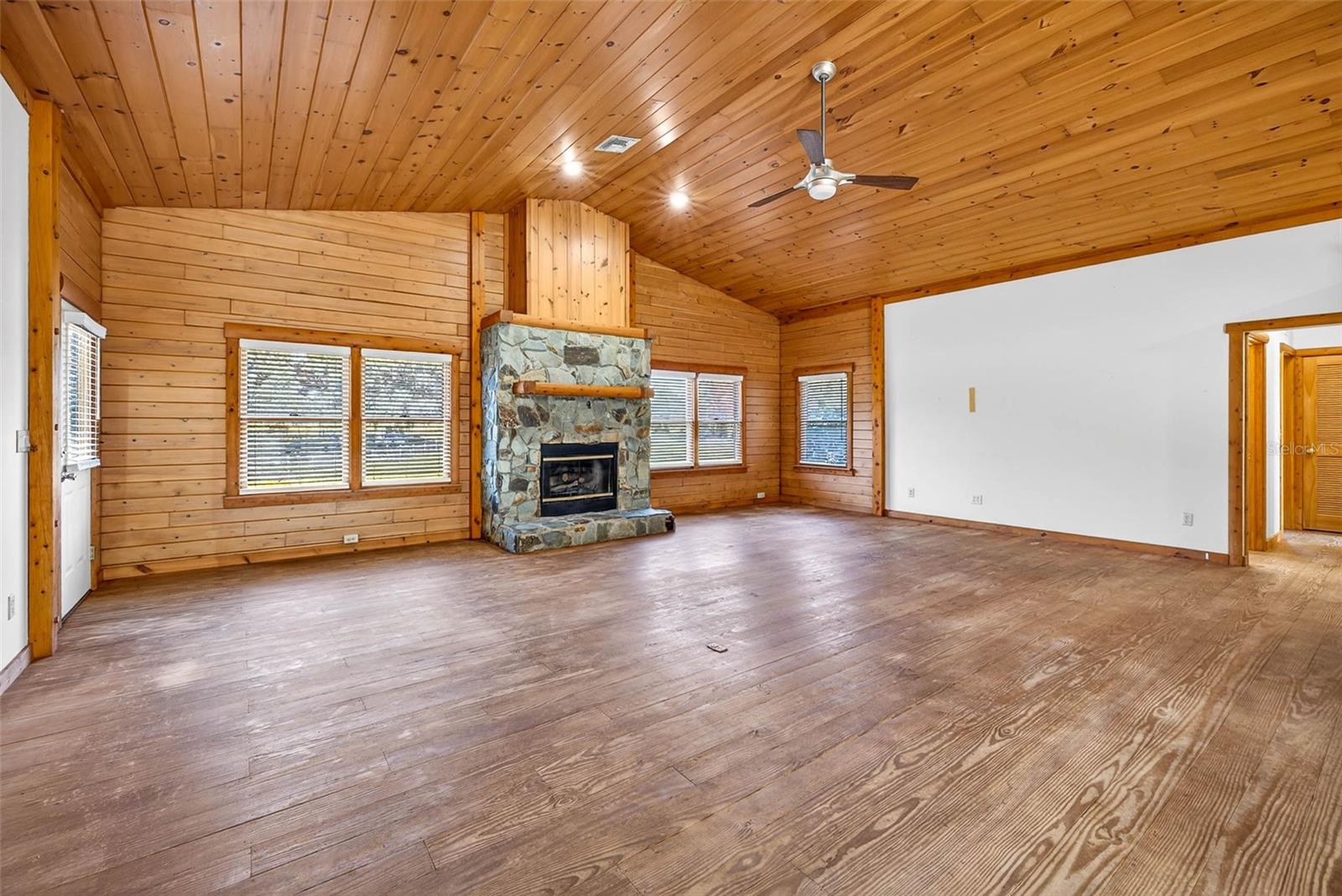 6750 SUTTON OAKS LN, ZEPHYRHILLS, FL — photo 22
