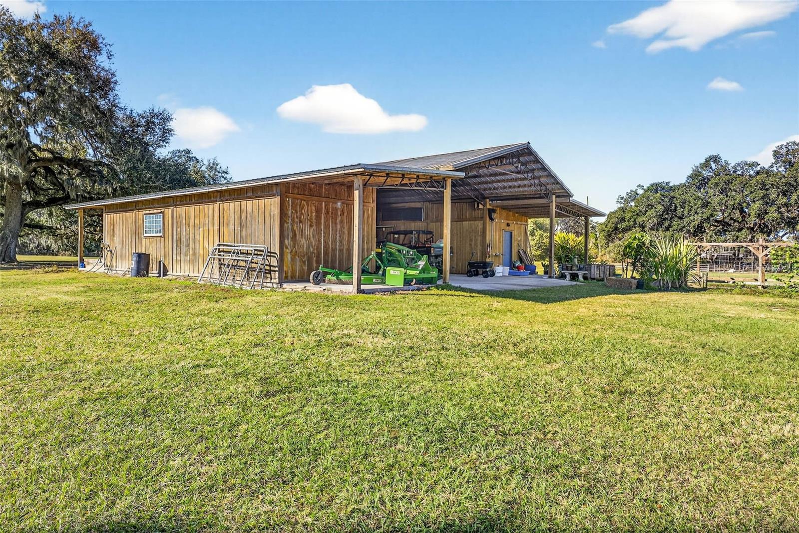 6750 SUTTON OAKS LN, ZEPHYRHILLS, FL — photo 61