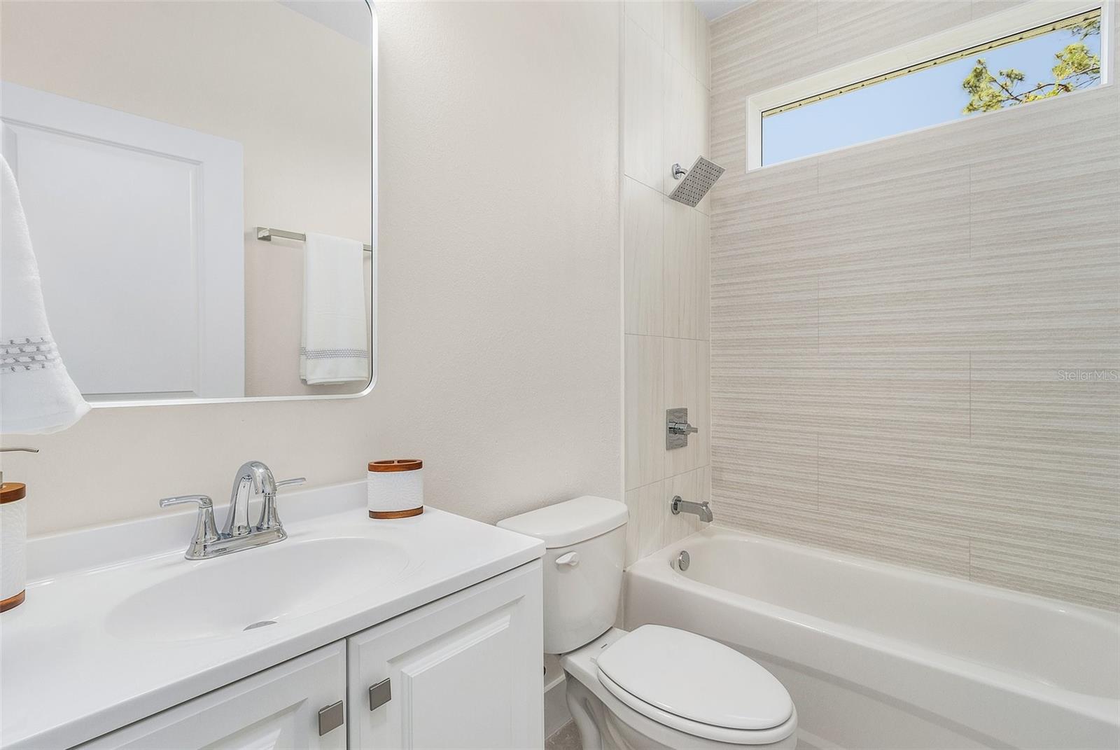 162 APOLLO DR, ROTONDA WEST, FL — photo 10