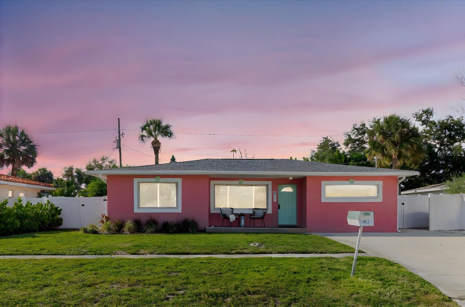 411 87TH AVE, ST PETE BEACH, FL