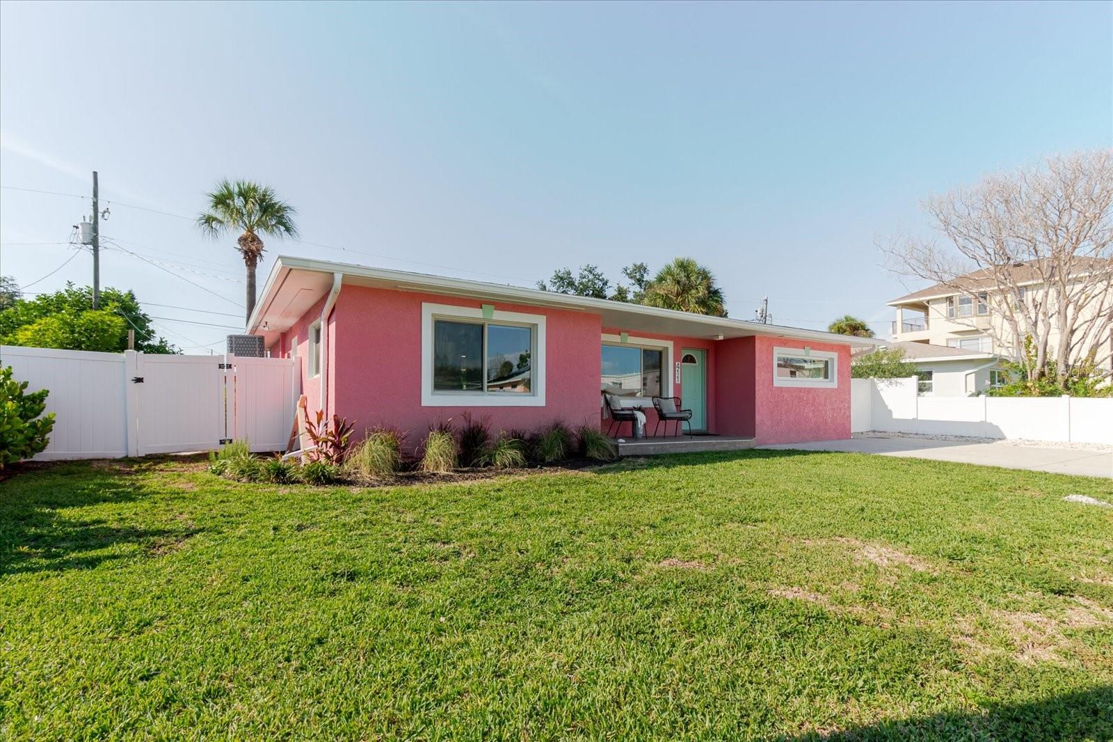 411 87TH AVE, ST PETE BEACH, FL — photo 2