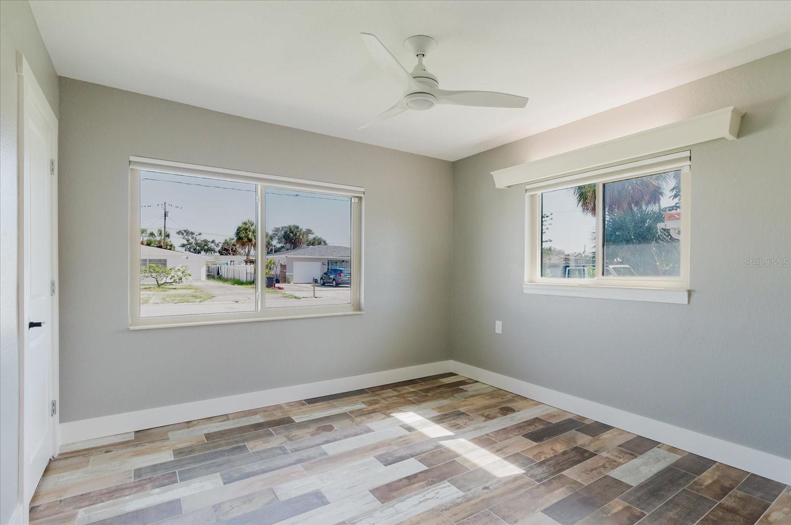 411 87TH AVE, ST PETE BEACH, FL — photo 28