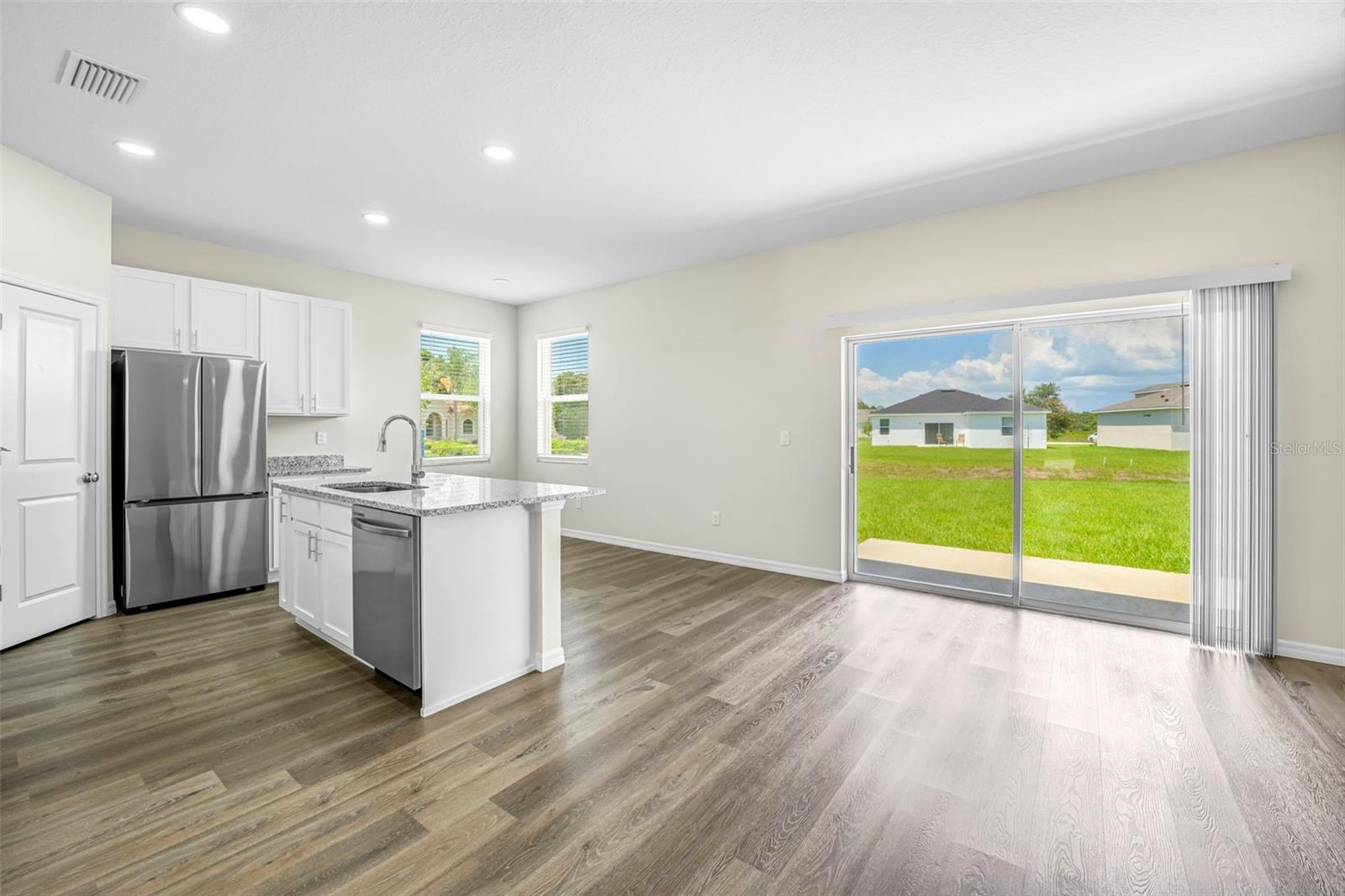 9313 GENTLE BEN CT, WEEKI WACHEE, FL — photo 6