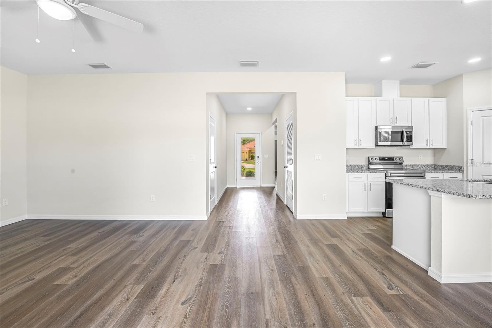 9313 GENTLE BEN CT, WEEKI WACHEE, FL — photo 18