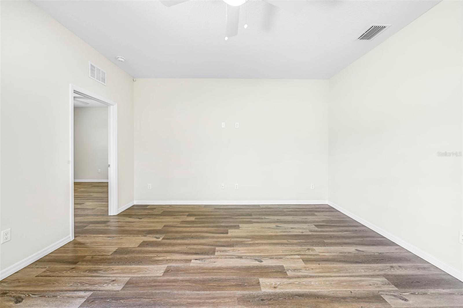 9313 GENTLE BEN CT, WEEKI WACHEE, FL — photo 20