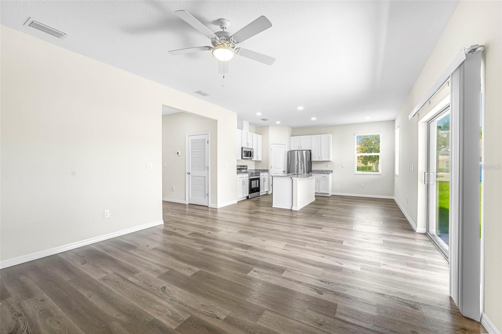 9313 GENTLE BEN CT, WEEKI WACHEE, FL — photo 30