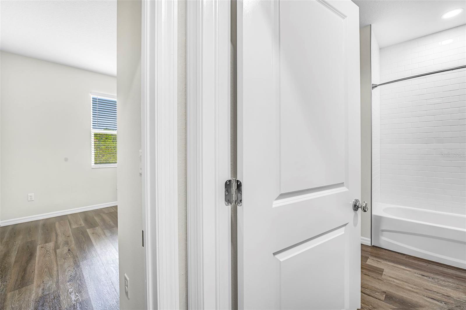 9313 GENTLE BEN CT, WEEKI WACHEE, FL — photo 36