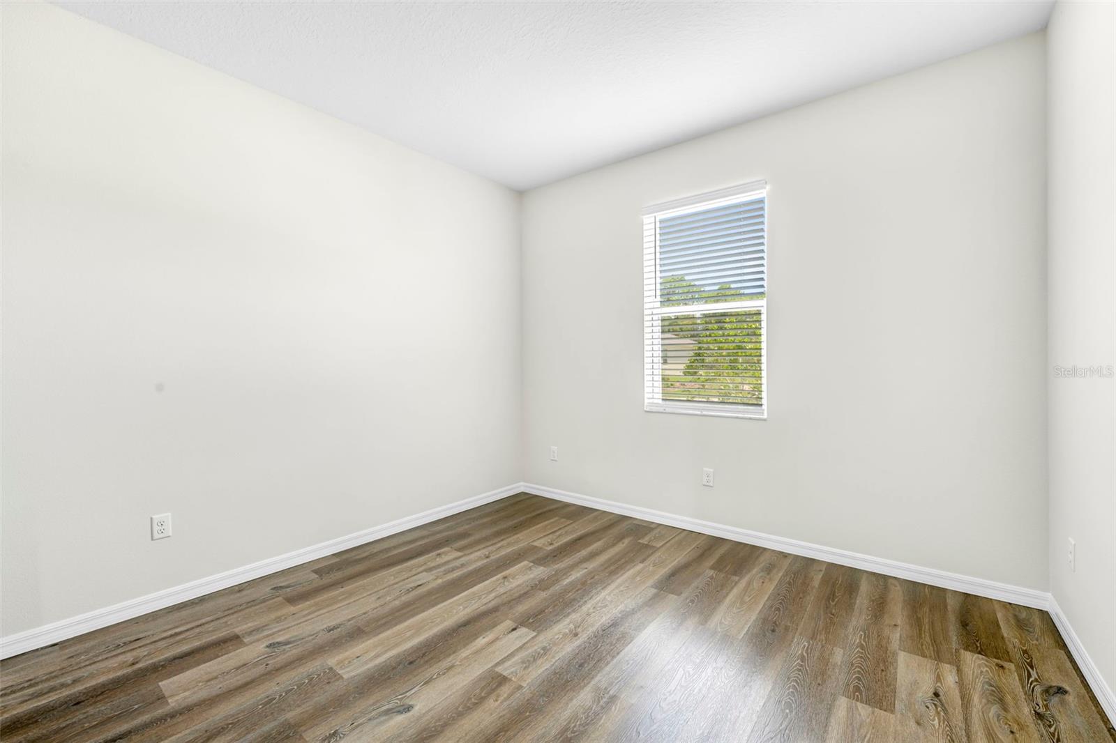 9313 GENTLE BEN CT, WEEKI WACHEE, FL — photo 38