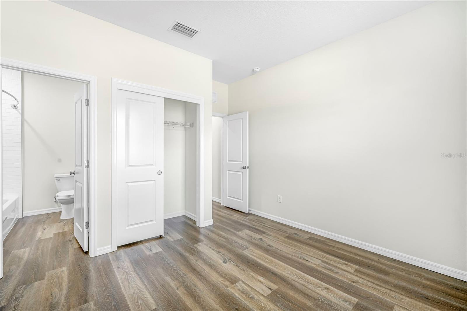 9313 GENTLE BEN CT, WEEKI WACHEE, FL — photo 39