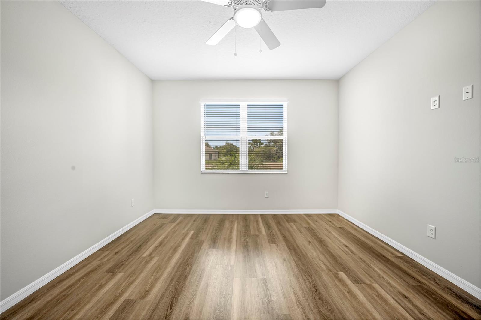 9322 SEVE CT, WEEKI WACHEE, FL — photo 37