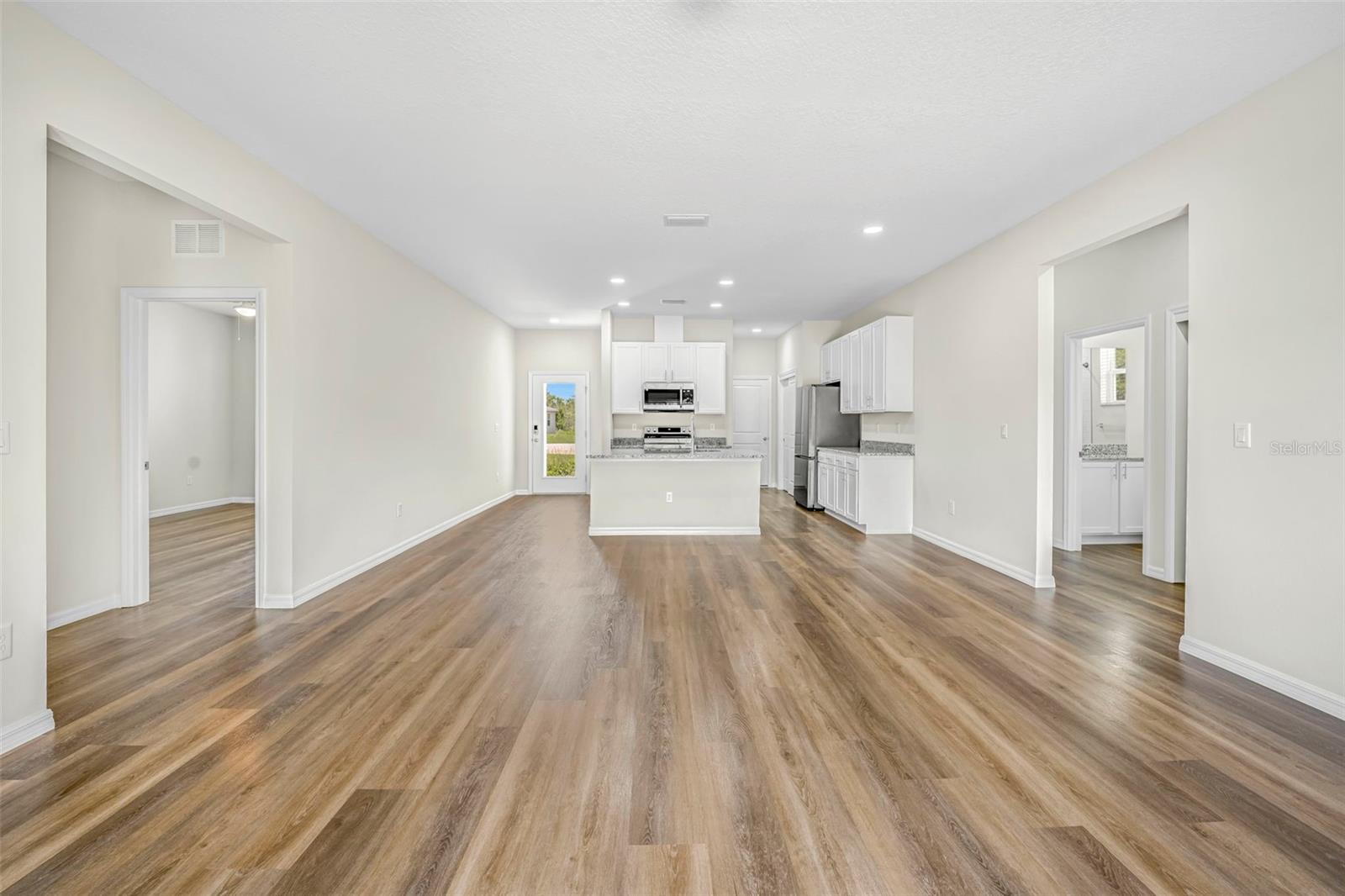 9322 SEVE CT, WEEKI WACHEE, FL — photo 57