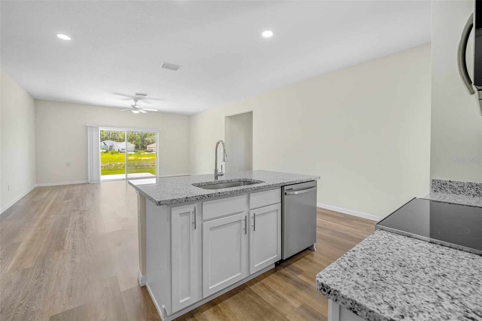 9322 SEVE CT, WEEKI WACHEE, FL — photo 60
