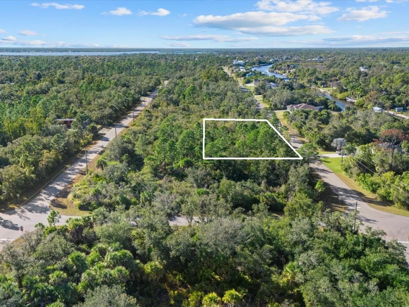 14113 HYDRANGEA AVE, PORT CHARLOTTE, FL — photo 6
