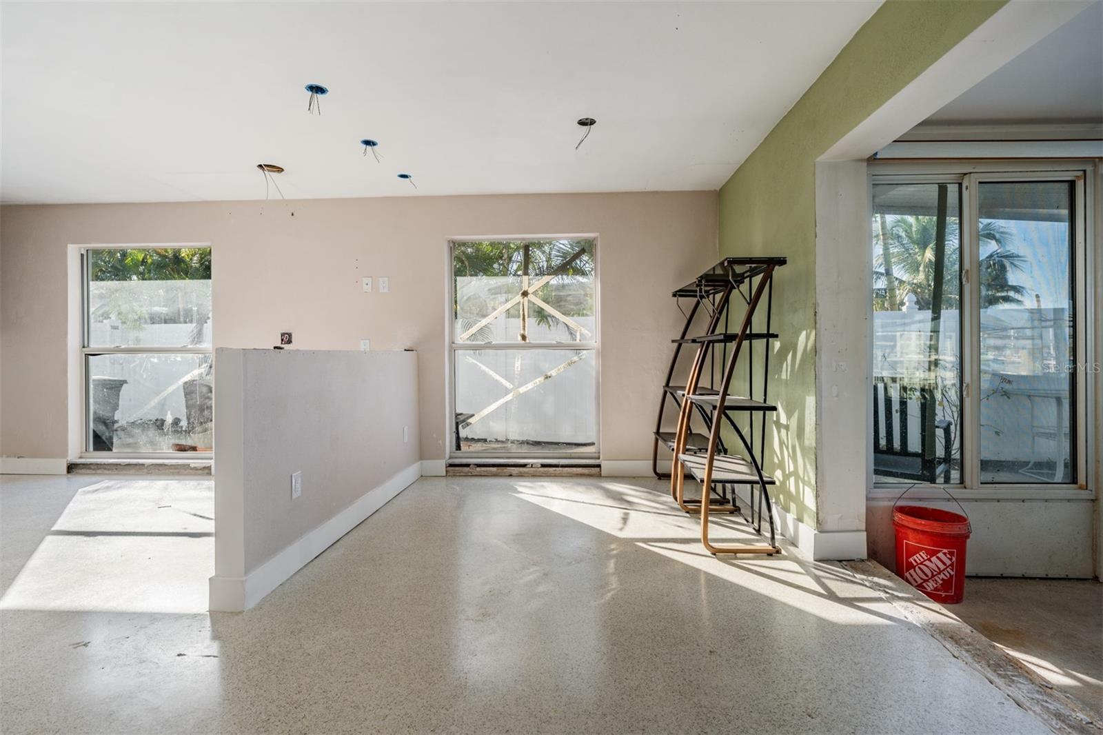 1854 DOLPHIN BLVD S, ST PETERSBURG, FL — photo 15