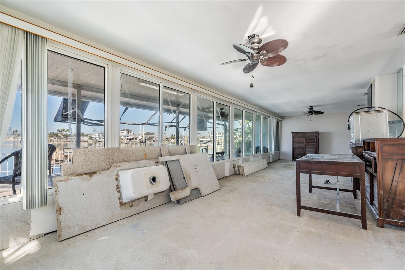 1854 DOLPHIN BLVD S, ST PETERSBURG, FL — photo 17