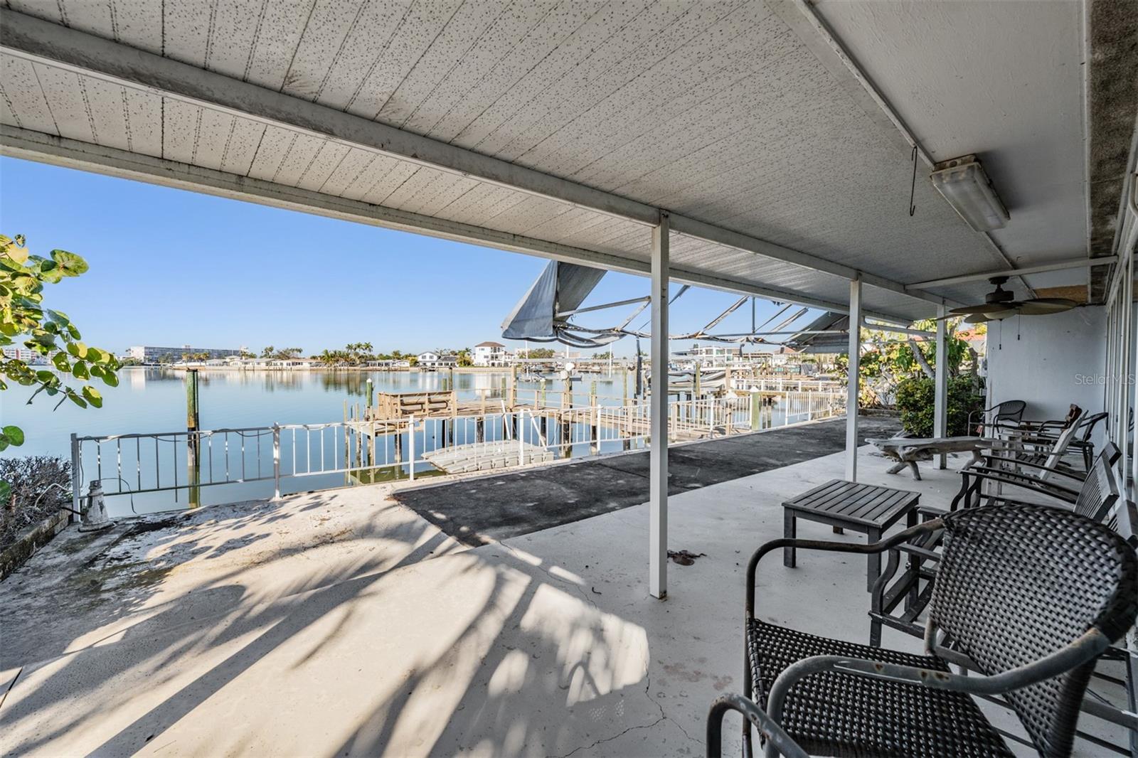 1854 DOLPHIN BLVD S, ST PETERSBURG, FL — photo 25