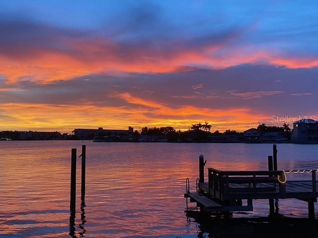 1854 DOLPHIN BLVD S, ST PETERSBURG, FL — photo 28