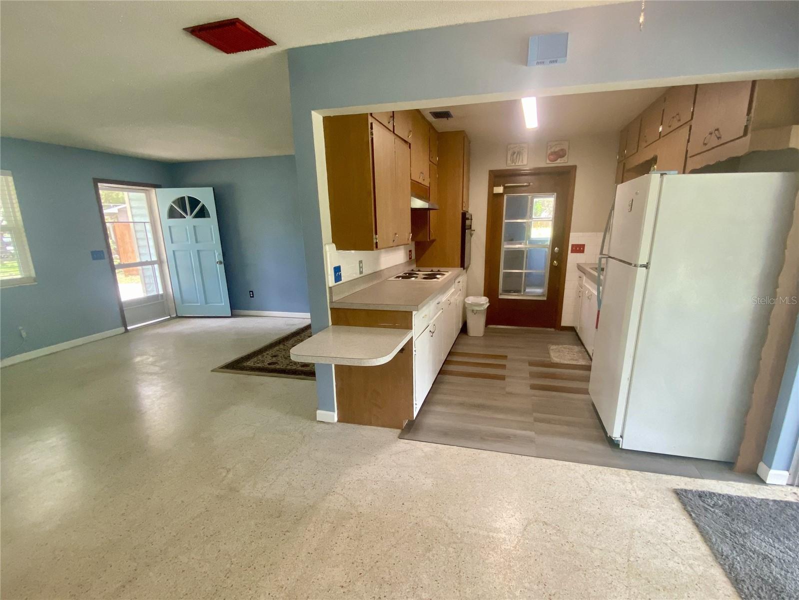3695 DALE CT, MOUNT DORA, FL — photo 10