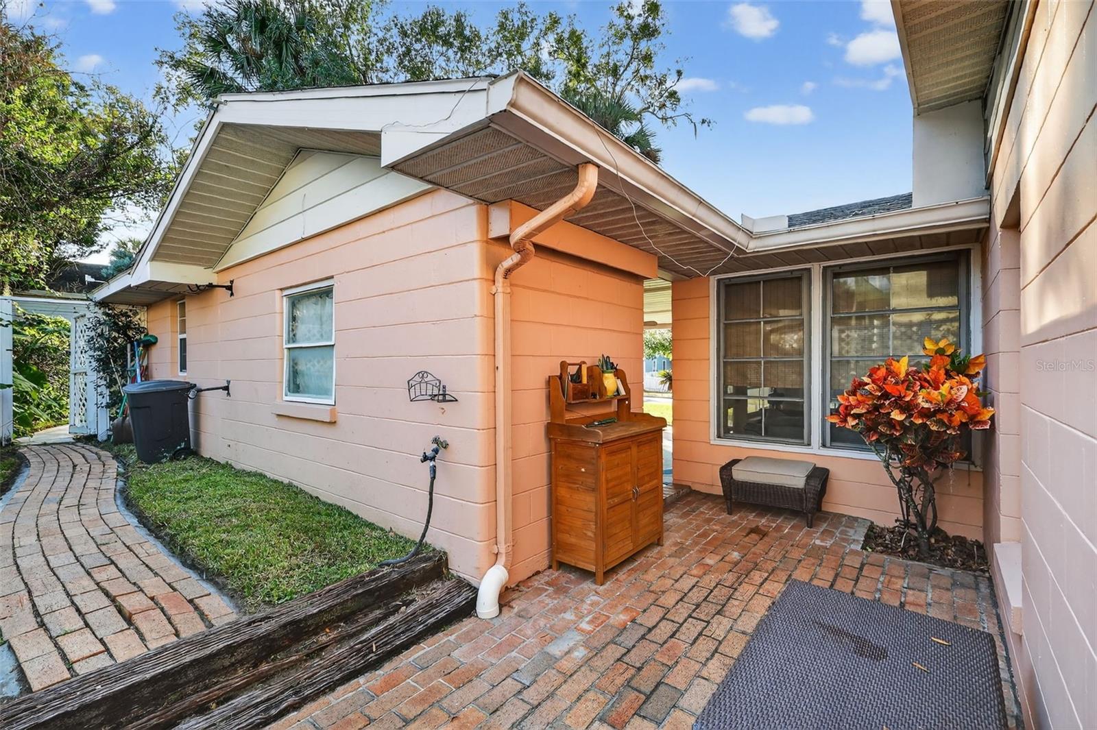 936 N BAKER ST, MOUNT DORA, FL — photo 88