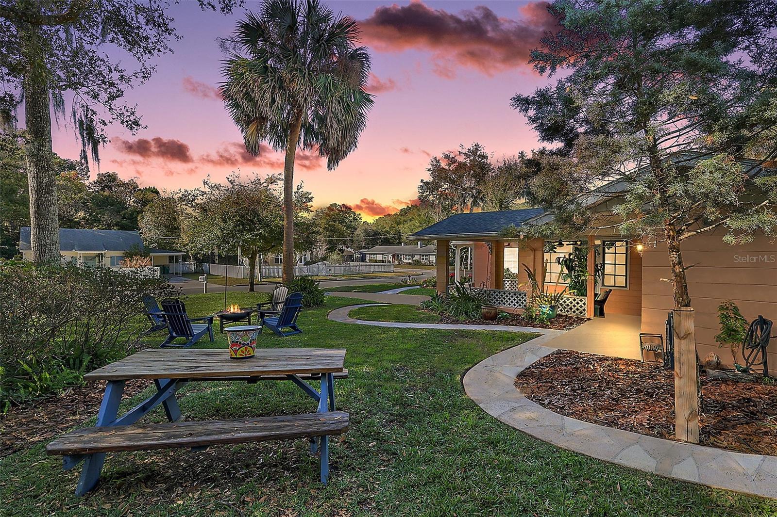 936 N BAKER ST, MOUNT DORA, FL — photo 95