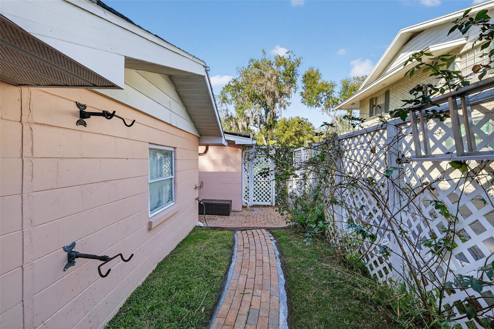 936 N BAKER ST, MOUNT DORA, FL — photo 107