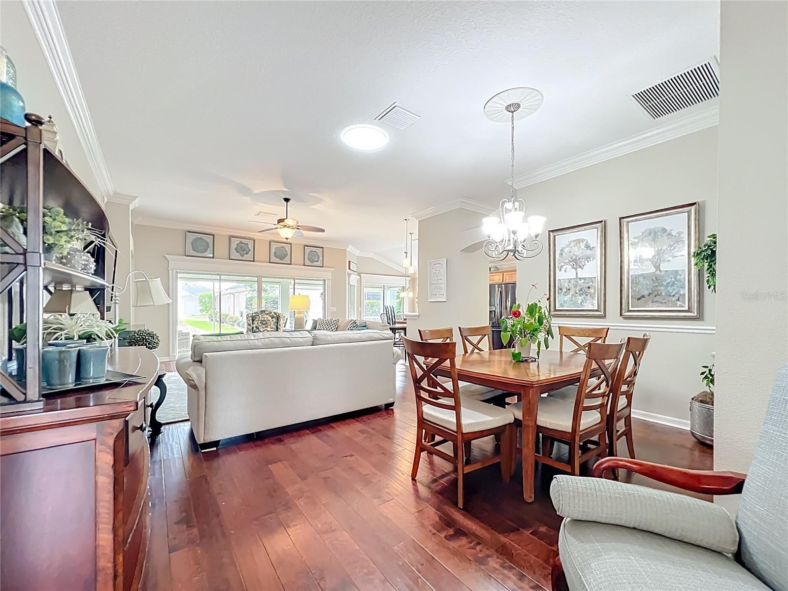 2875 RAIN LILY LOOP, THE VILLAGES, FL — photo 5