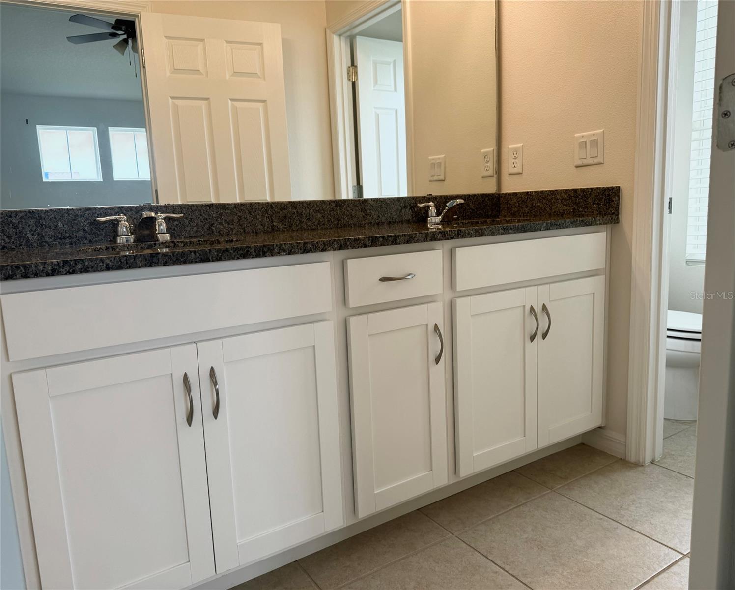 2540 BLOWING BREEZE AVE, KISSIMMEE, FL — photo 13