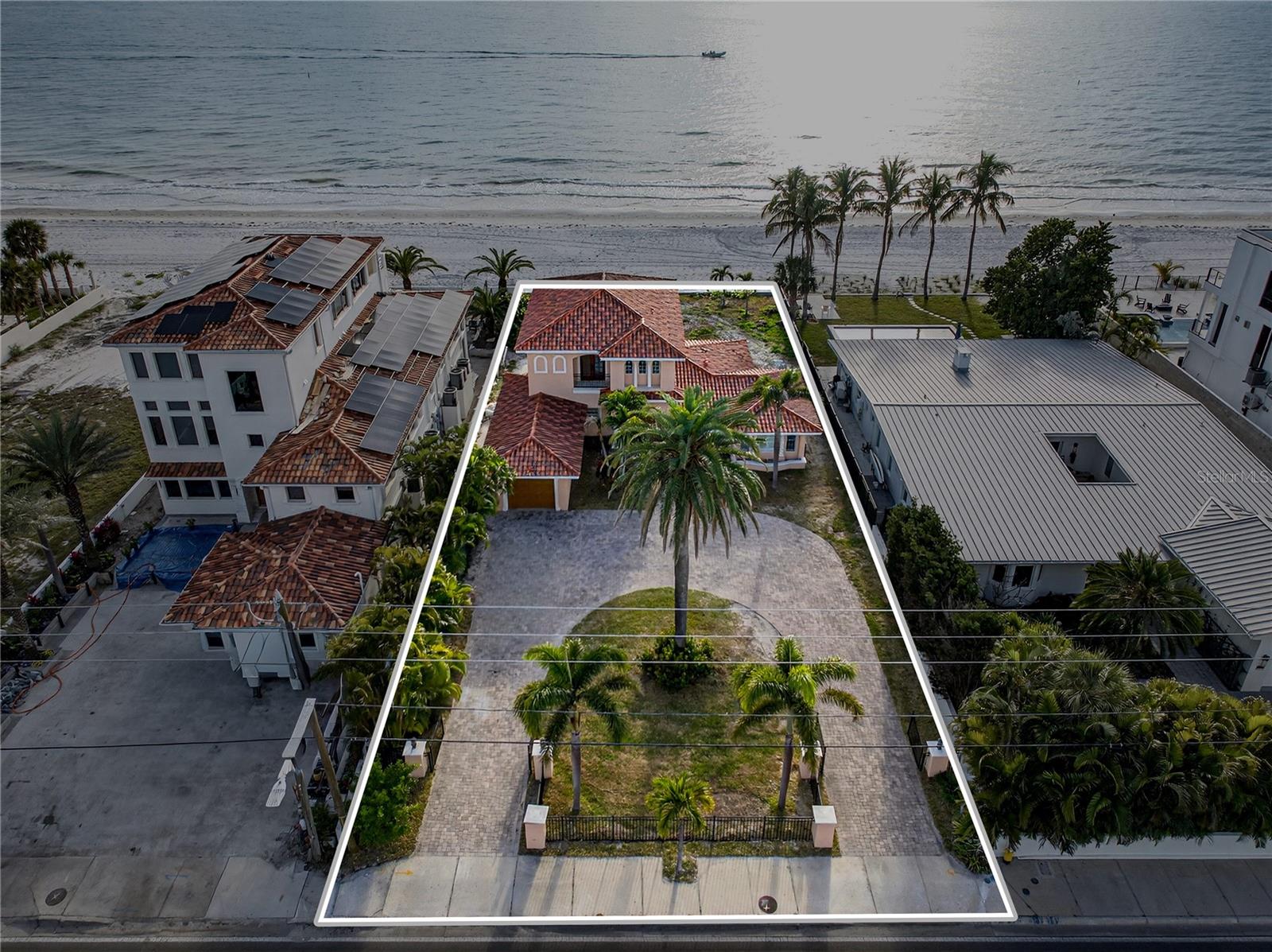 16116 GULF BLVD, REDINGTON BEACH, FL — photo 35