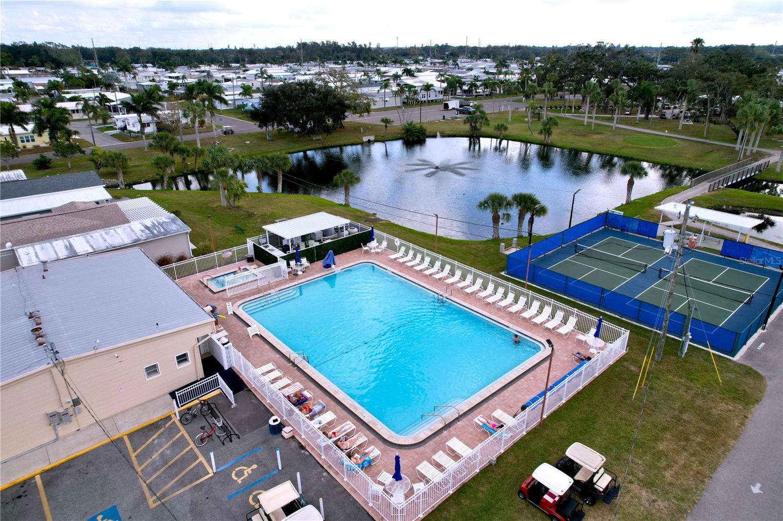 604 49TH E AVE E, BRADENTON, FL — photo 23