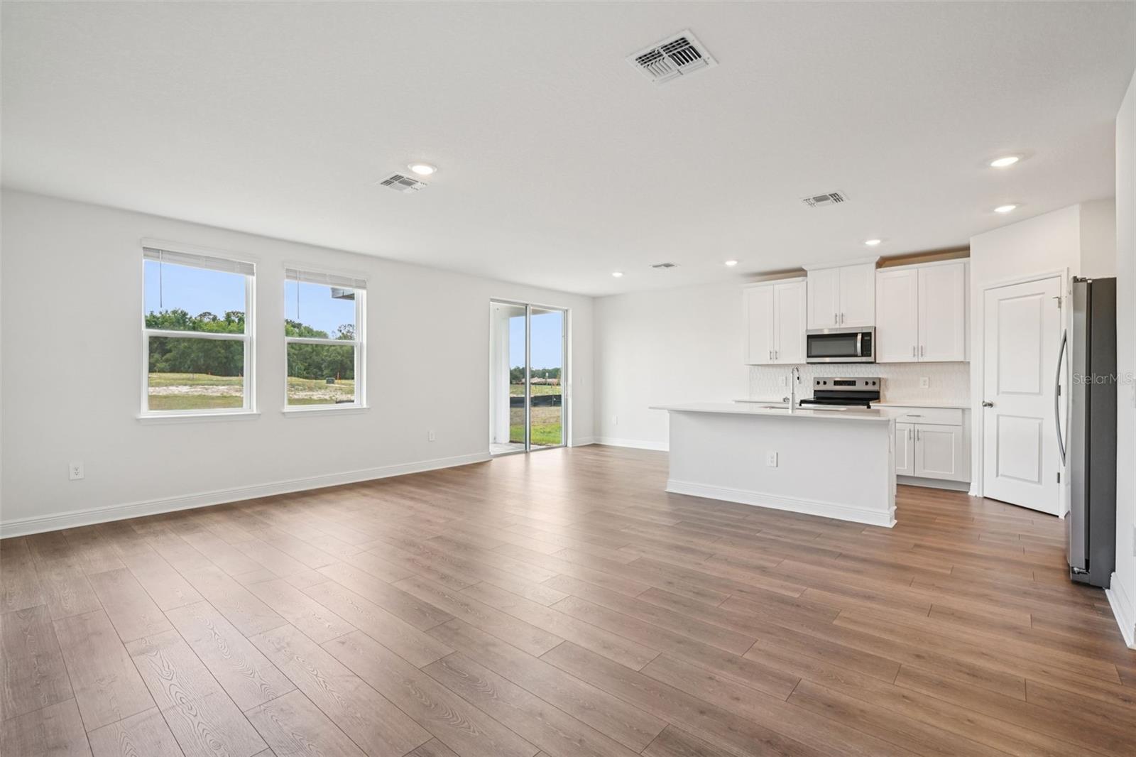791 SUNSHOWER DR, LADY LAKE, FL — photo 17
