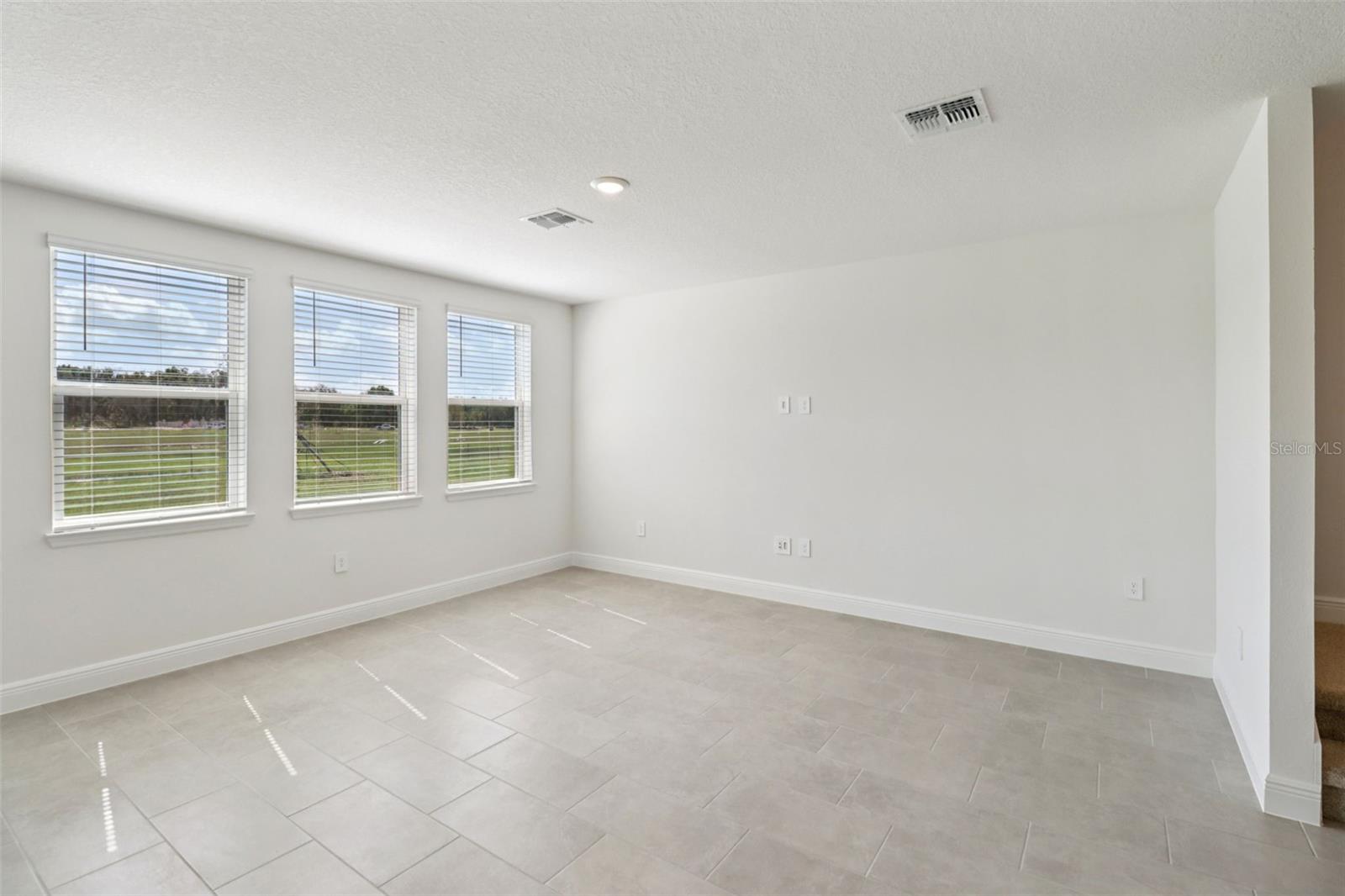 891 SUNSHOWER DR, LADY LAKE, FL — photo 11