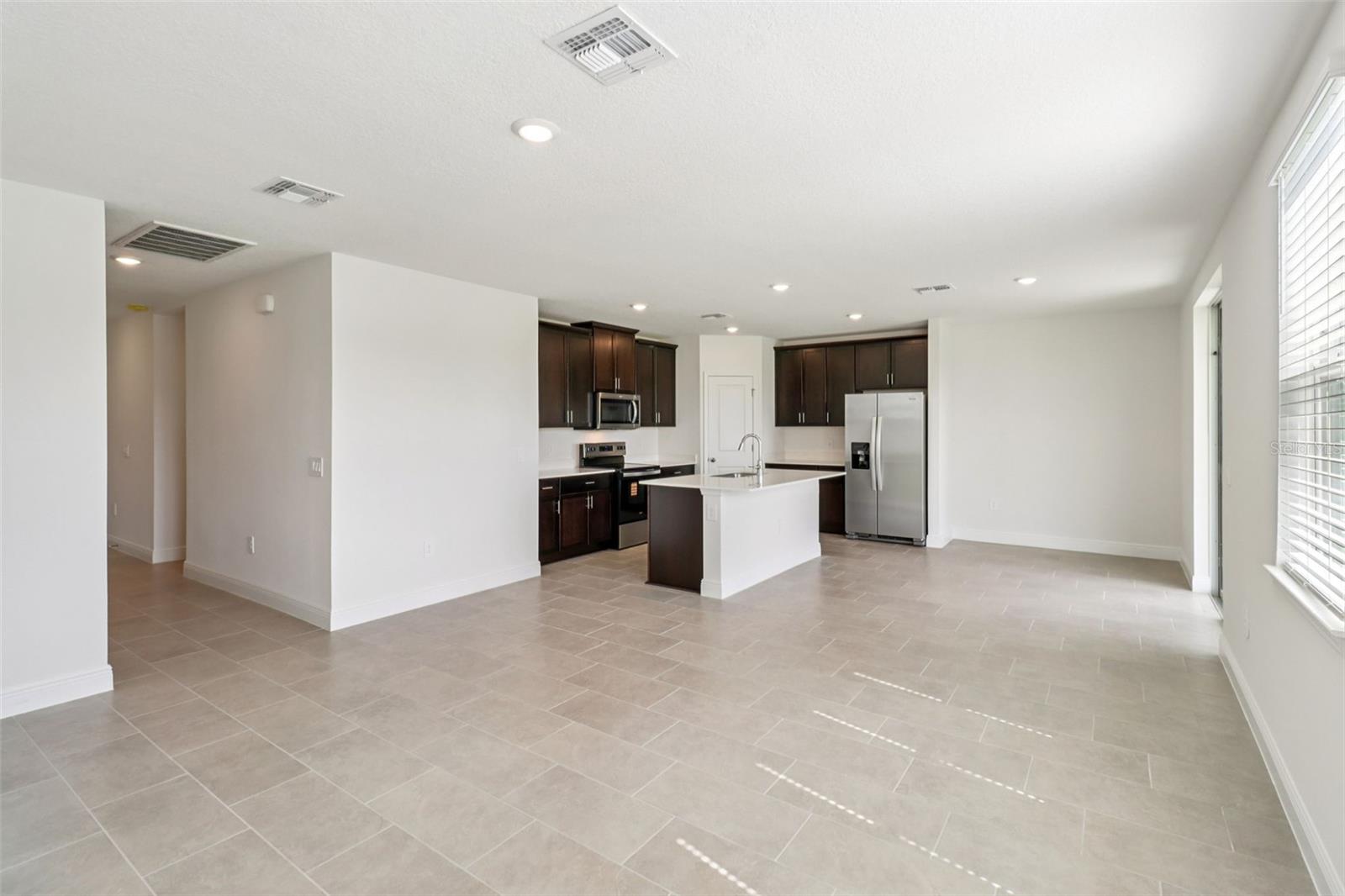 891 SUNSHOWER DR, LADY LAKE, FL — photo 16