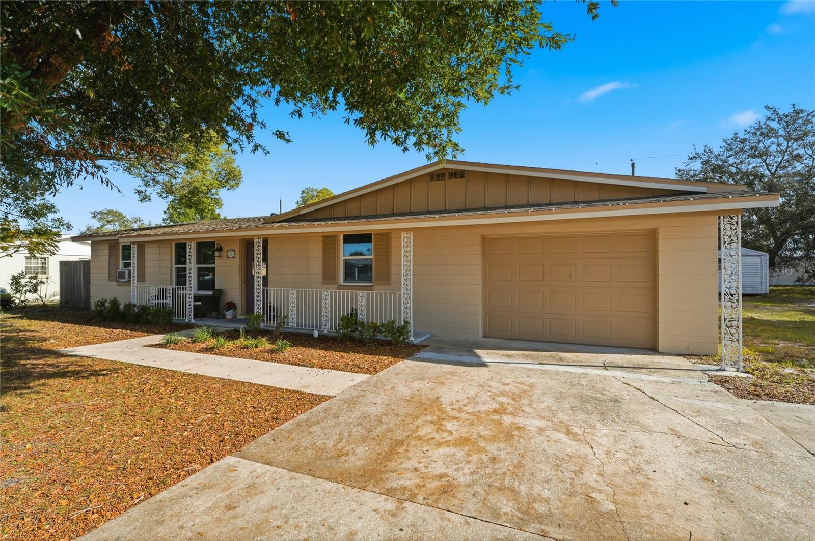 2455 KIMBERLY DR, DELTONA, FL — photo 2