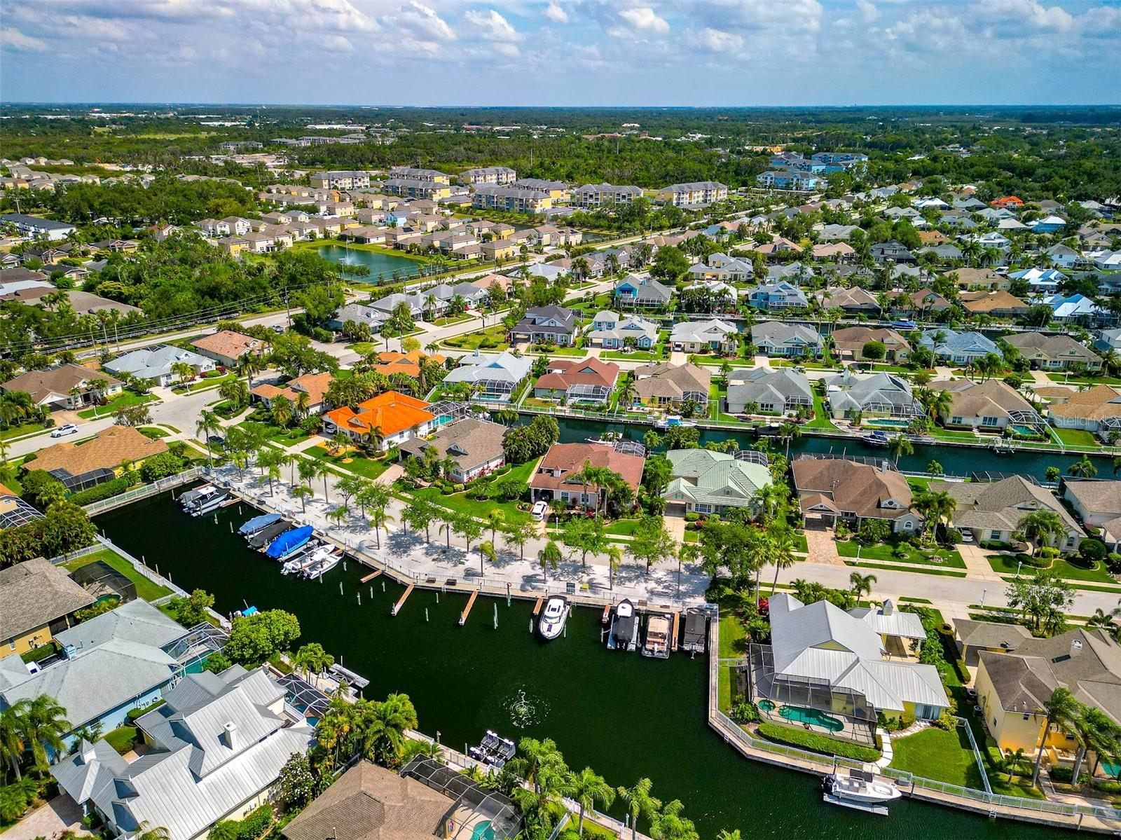 201 AMERICAS CUP BLVD, BRADENTON, FL — photo 51