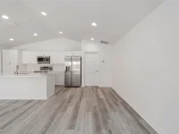 4415 NW 74TH TER — photo 32