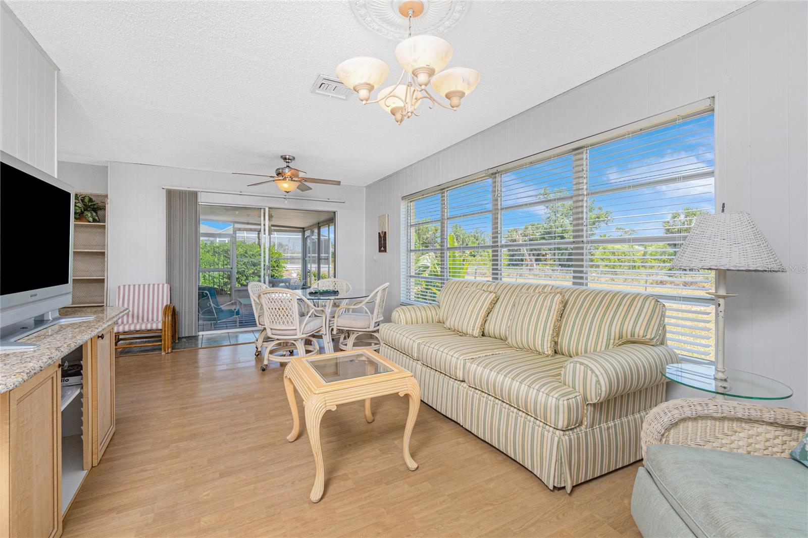 113 ANNAPOLIS LN, ROTONDA WEST, FL — photo 52