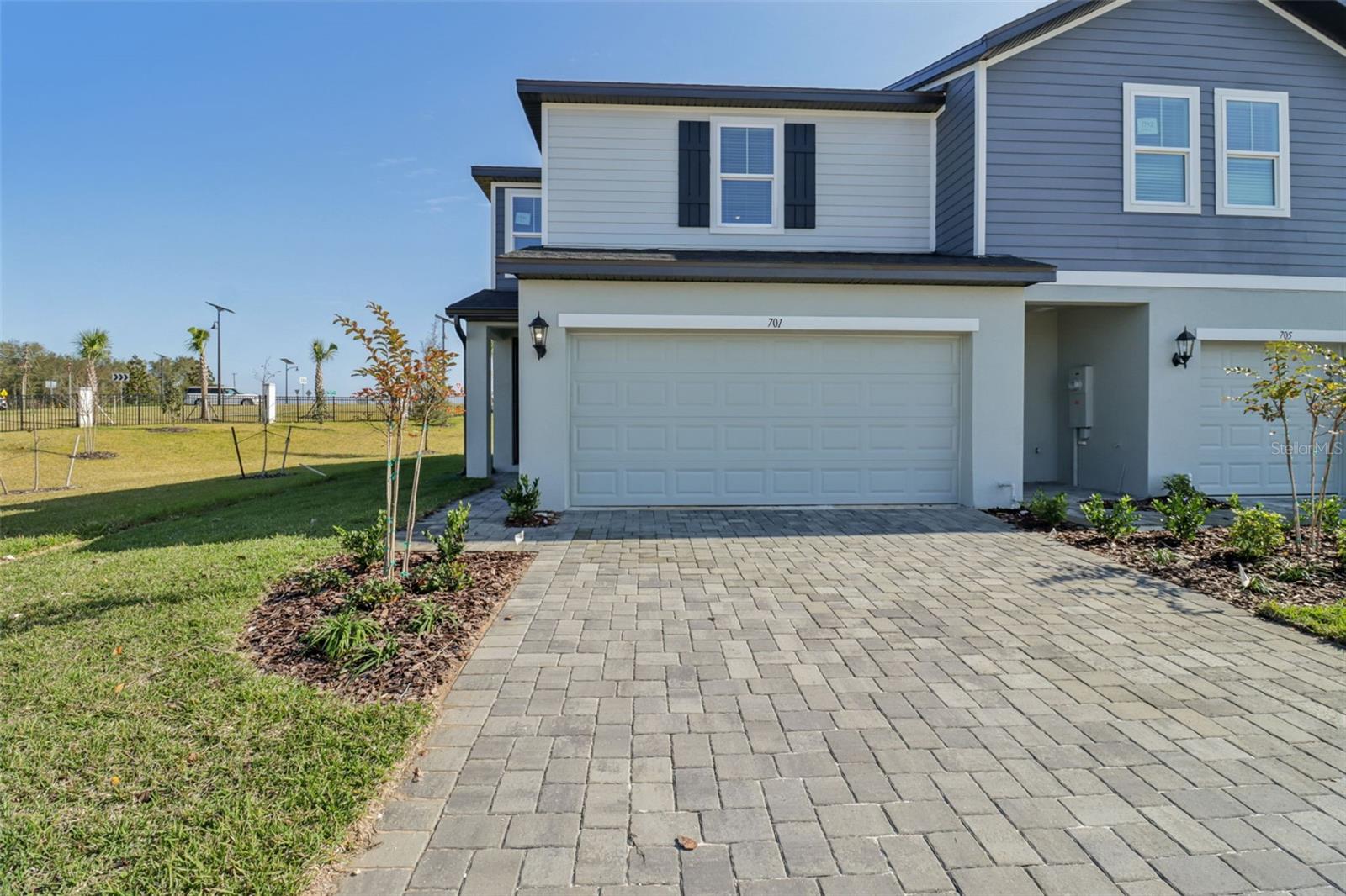 701 SPARTINA WAY, LADY LAKE, FL