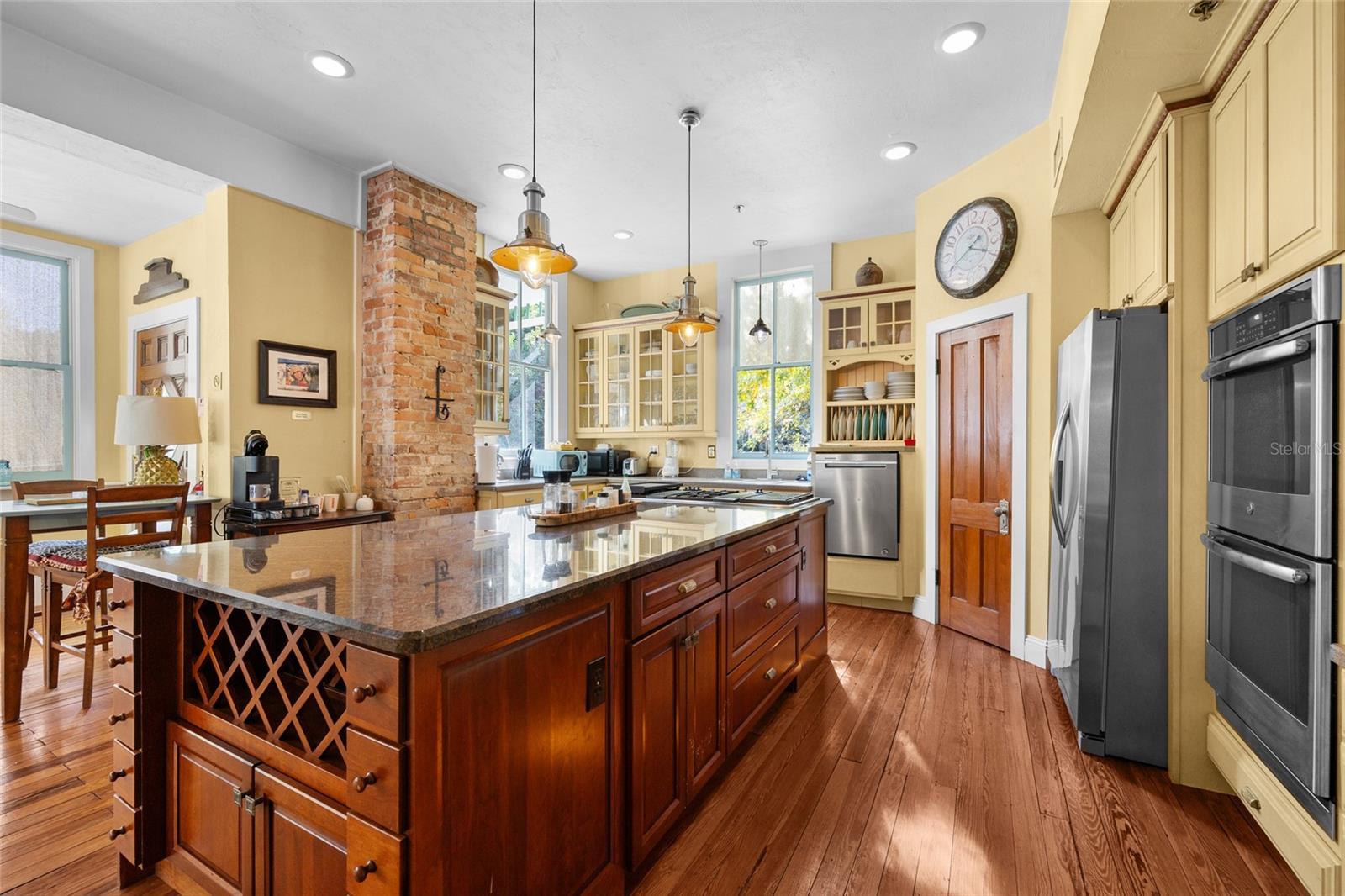 221 SE 7TH ST, GAINESVILLE, FL — photo 19