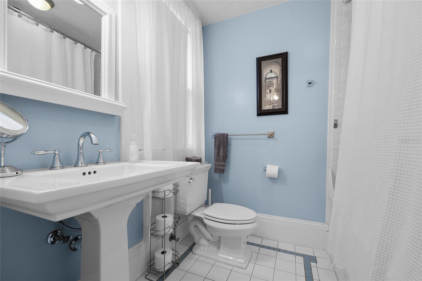 221 SE 7TH ST, GAINESVILLE, FL — photo 82