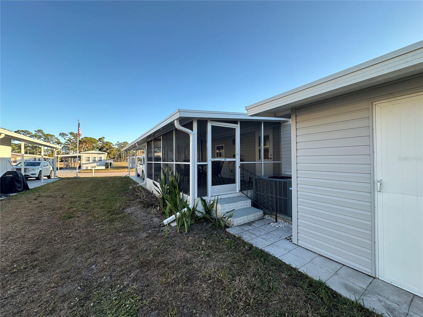 5409 HOLIDAY PARK BLVD, NORTH PORT, FL — photo 21